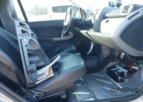 2009 Smart Fortwo Brabus/Passion из США, поврежденный, VIN WMEEK31X99K262647